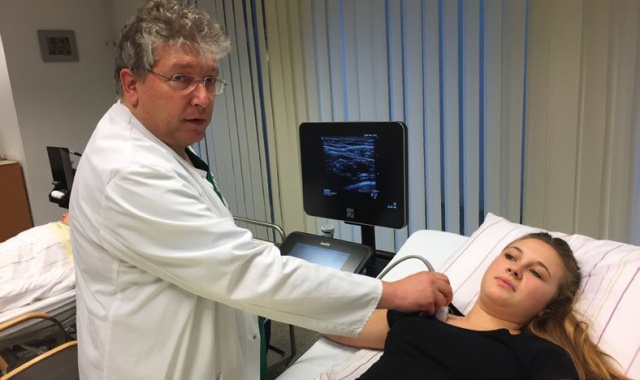 Dr. Thomas Grau, Head of Anaesthesia, Surgery, Intensive Care, Emergency Medicine and Pain at the Gütersloh Clinic, first studied ultrasound for a PhD on spinal imaging at Heidelberg University Hospital in the 1990s. 25 years on, he reflects on the role p Dr. Thomas Grau, Head of Anaesthesia, Surgery, Intensive Care, Emergency Medicine and Pain at the Gütersloh Clinic, first studied ultrasound for a PhD on spinal imaging at Heidelberg University Hospital in the 1990s. 25 years on, he reflects on the role p